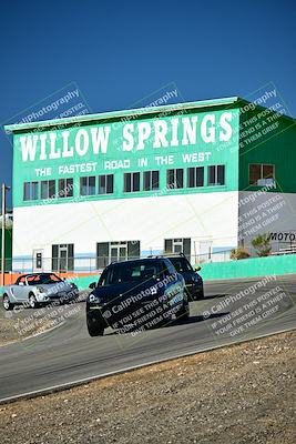 media/Oct-18-2025-Extreme Speed (Sat) [[d6d7e1fef1]]/Group 5/Session 1 (Turn 4)/